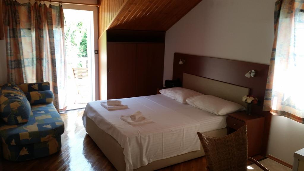 Apartments Vile Holiday Živogošće Rum bild