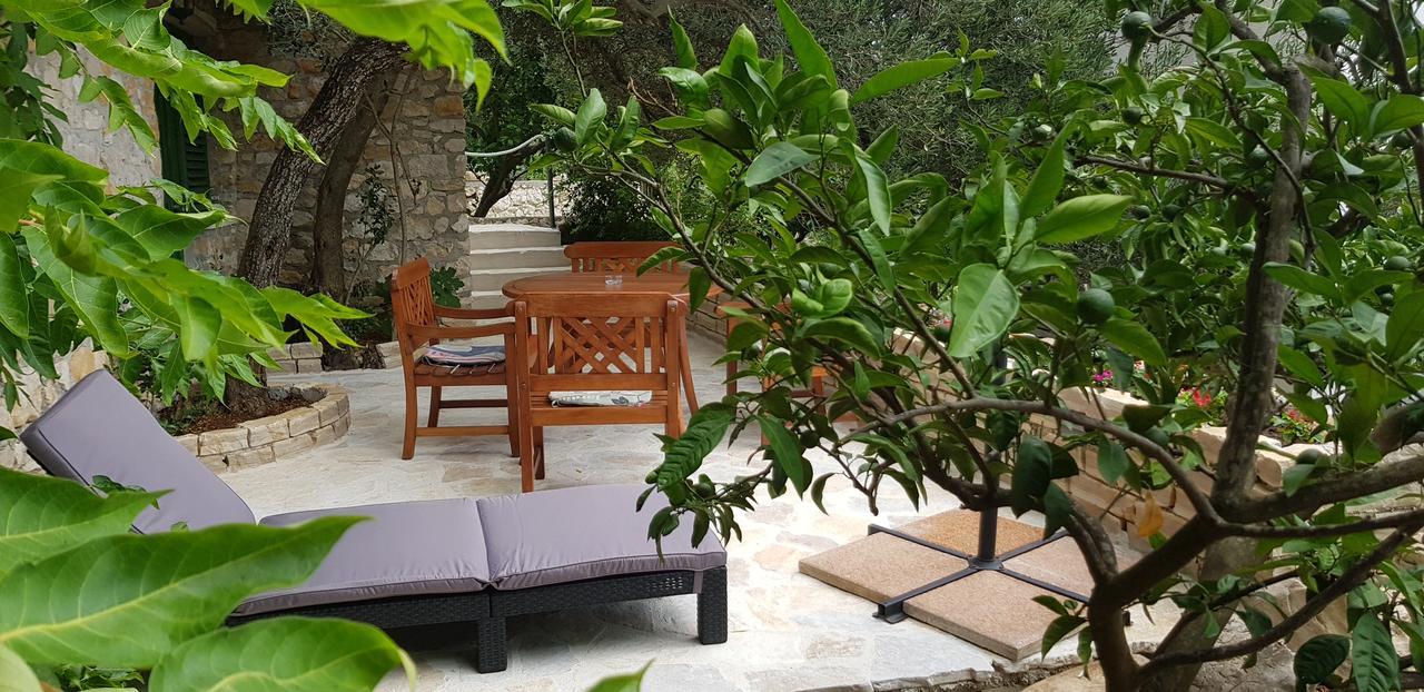 Apartments Vile Holiday Živogošće Exteriör bild